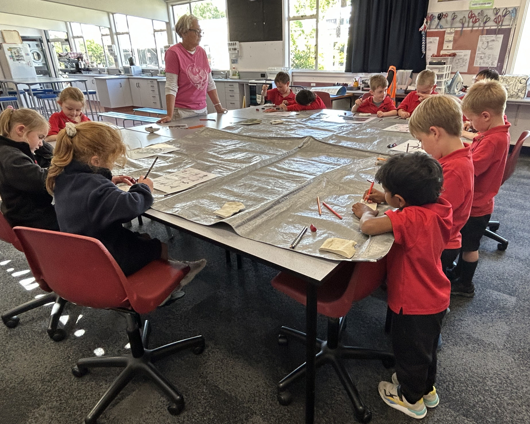 Te Ana Rock Art Centre Visit Enriches Student Learning